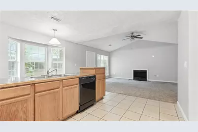 1355 Stoneleigh Way, Stone Mountain, GA 30088 - Photo 17