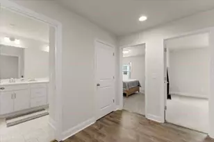 350 Hayden Cir, Woodstock, GA 30189 - Photo 13