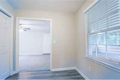 542 Hasty Drive, Lithia Springs, GA 30122 - Photo 9