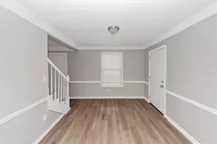 710 Country Manor Way, Alpharetta, GA 30022 - Photo 9