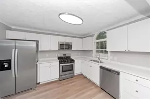 710 Country Manor Way, Alpharetta, GA 30022 - Photo 15