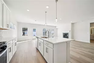 391 Tallulah Ln, Grayson, GA 30017 - Photo 11