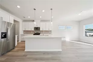 391 Tallulah Ln, Grayson, GA 30017 - Photo 9