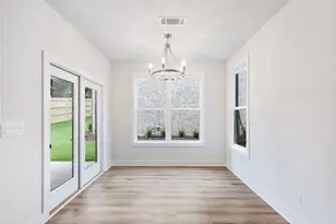 490 Jackson St, Buford, GA 30518 - Photo 7