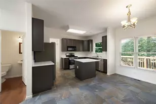 5422 Pepperbush Ct, Sugar Hill, GA 30518 - Photo 5