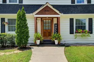 1698 Kenmore St SW, Atlanta, GA 30311 - Photo 3