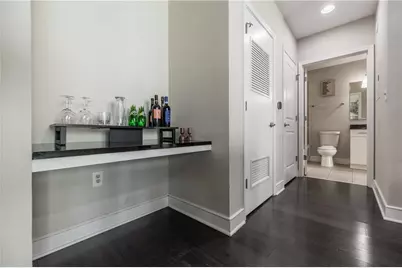44 Peachtree Place NE #1030, Atlanta, GA 30309 - Photo 5