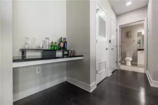 44 Peachtree Pl NE, Atlanta, GA 30309 - Photo 5