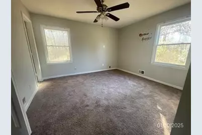 2177 E Chester Circle E, Conyers, GA 30013 - Photo 5