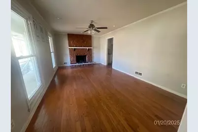 2177 E Chester Circle E, Conyers, GA 30013 - Photo 7