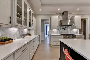 516 Founders Dr E, Alpharetta, GA 30004 - Photo 13