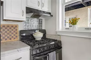 2840 Peachtree Rd NW, Atlanta, GA 30305 - Photo 13