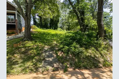 1981 Lois Place, Atlanta, GA 30318 - Photo 15