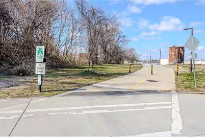 1095 Northwest Drive, Atlanta, GA 30318 - Photo 13