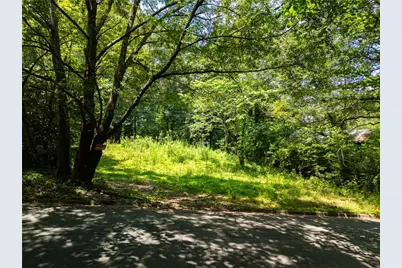 1095 Northwest Drive, Atlanta, GA 30318 - Photo 3