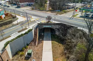 1095 Northwest Dr, Atlanta, GA 30318 - Photo 7