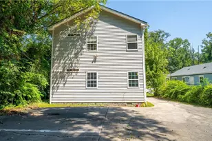 1960 Pinedale Dr NW, Atlanta, GA 30314 - Photo 3