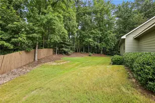 4645 Shallowford Rd, Roswell, GA 30075 - Photo 29