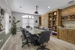 1074 Peachtree Walk NE, Atlanta, GA 30309 - Photo 17