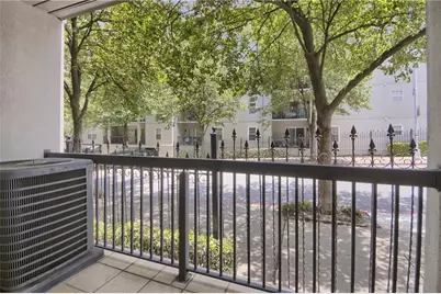 1074 Peachtree Walk NE #B114, Atlanta, GA 30309 - Photo 13