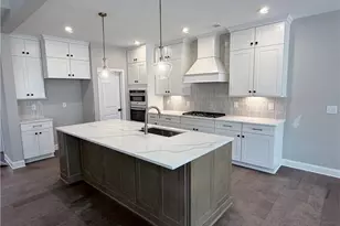 716 Conley Dr, Canton, GA 30115 - Photo 3