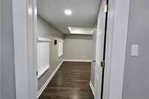 16 Johnson Rd NW, Atlanta, GA 30318 - Photo 13