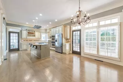 3901 Hazelhurst Drive, Marietta, GA 30066 - Photo 21