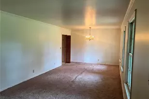 2935 Heather Dr, East Point, GA 30344 - Photo 15