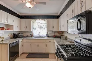 114 Pine Cir, Monroe, GA 30655 - Photo 9