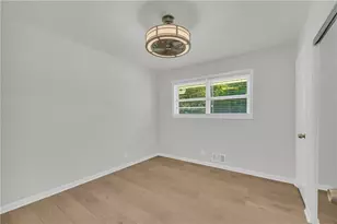 2048 Claude St NW, Atlanta, GA 30318 - Photo 25