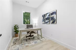 171 Honeysuckle Cir, Lawrenceville, GA 30046 - Photo 25