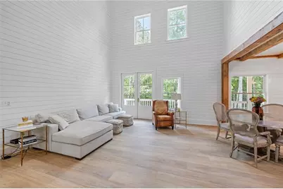 4226 Quail Creek Drive, Flowery Branch, GA 30542 - Photo 9