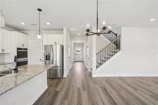 2474 Martin Spg Bnd, Lawrenceville, GA 30045 - Photo 3