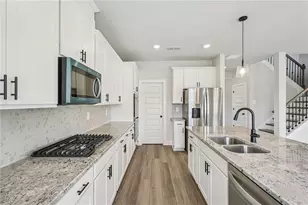 2474 Martin Spg Bnd, Lawrenceville, GA 30045 - Photo 13