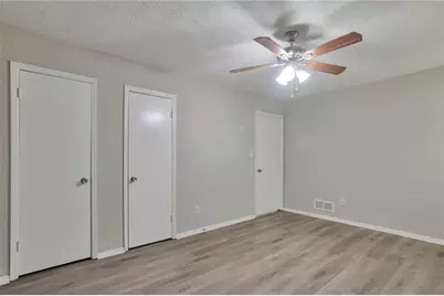 4055 Chimney Ridge Way, Ellenwood, GA 30294 - Photo 17