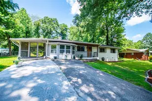 2057 Terry Ln, Douglasville, GA 30135 - Photo 3