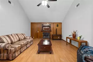 5934 S Deshon Ct, Lithonia, GA 30058 - Photo 5