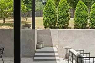 1043 Metropolitan Pkwy SW, Atlanta, GA 30310 - Photo 81