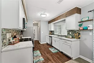 8958 Sterling Ridge Ln, Jonesboro, GA 30238 - Photo 21