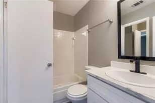 8958 Sterling Ridge Ln, Jonesboro, GA 30238 - Photo 11