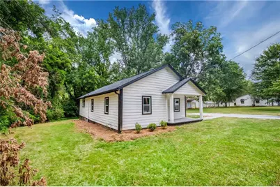 206 Walker Drive, Monroe, GA 30655 - Photo 3