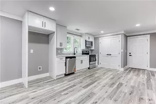 206 Walker Dr, Monroe, GA 30655 - Photo 13