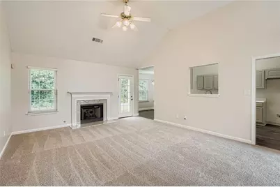 4642 Devencrest Lane, Buford, GA 30519 - Photo 5