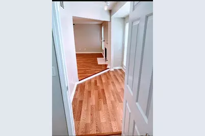 4267 Parkview Court, Stone Mountain, GA 30083 - Photo 3