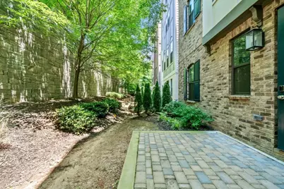 597 Broadview Place NE, Atlanta, GA 30324 - Photo 29