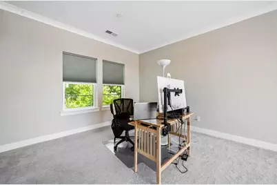 597 Broadview Place NE, Atlanta, GA 30324 - Photo 21