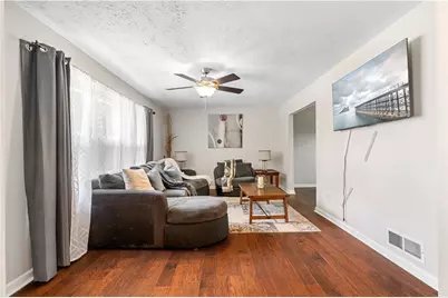 811 Corundum Court, Stone Mountain, GA 30083 - Photo 3