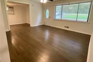 5847 Pinetree Ln, Rex, GA 30273 - Photo 9