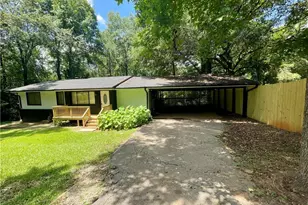 5847 Pinetree Ln, Rex, GA 30273 - Photo 3