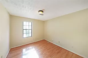 3884 Wood Path Dr, Stone Mountain, GA 30083 - Photo 15